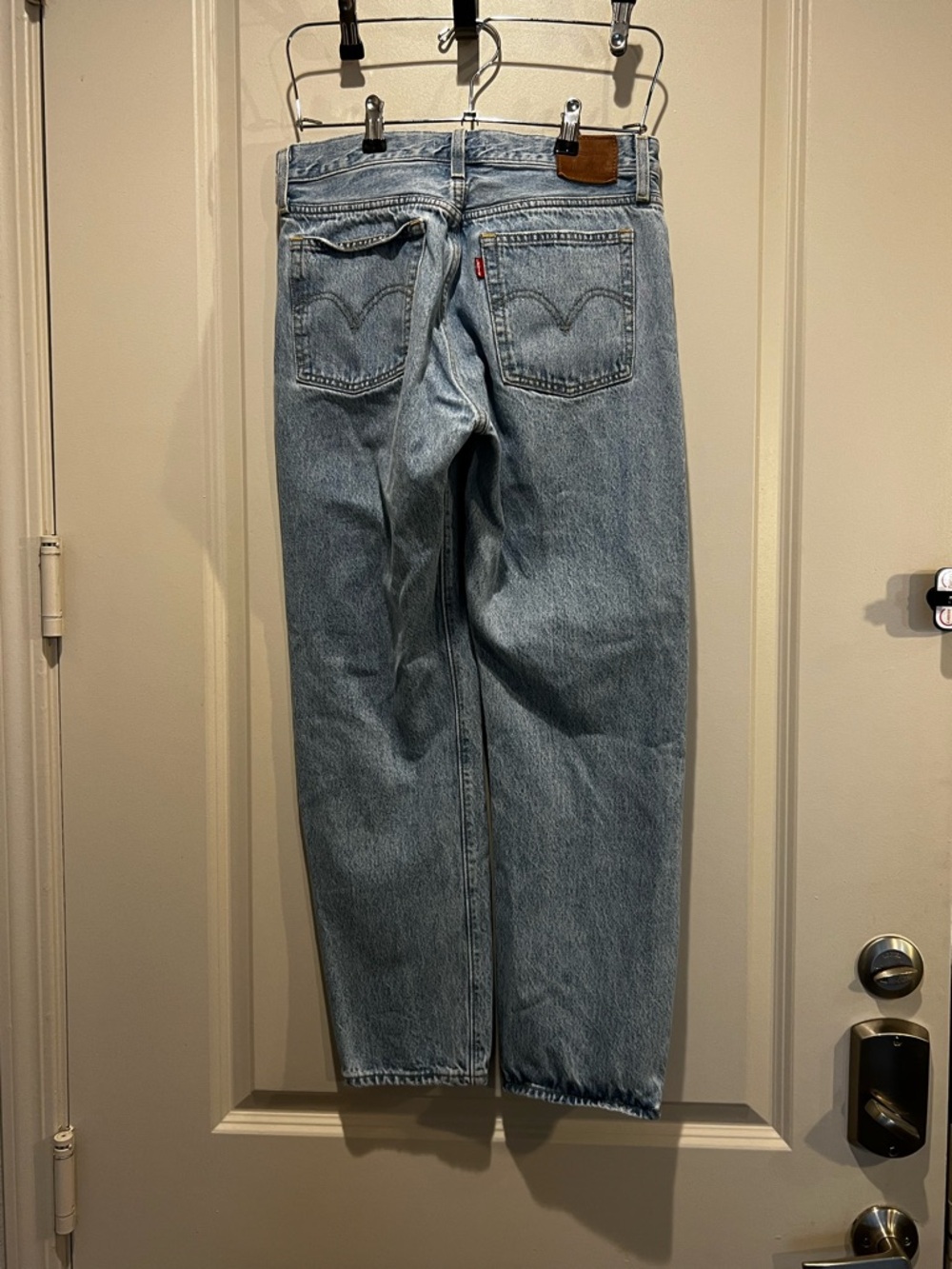 Levi’s Wedgie Straight Jeans Light Wash High Rise Size 28 - Picture 5 of 10